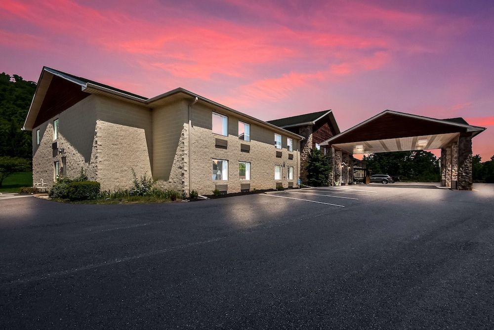 SureStay Plus Hotel by Best Western Berkeley Sprin 3 estrelas em Berkeley Springs