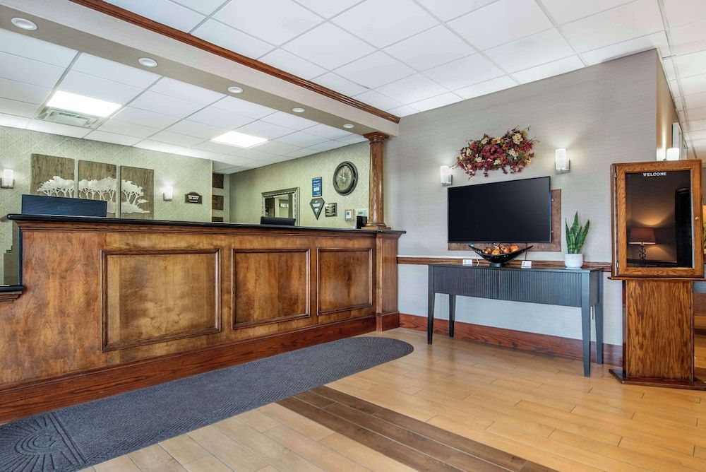 Best Western Bridgeport Inn 3