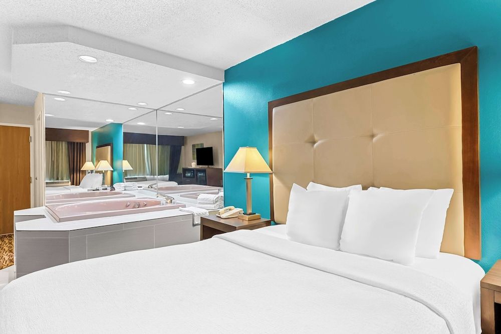 Best Western Baraboo Inn 3