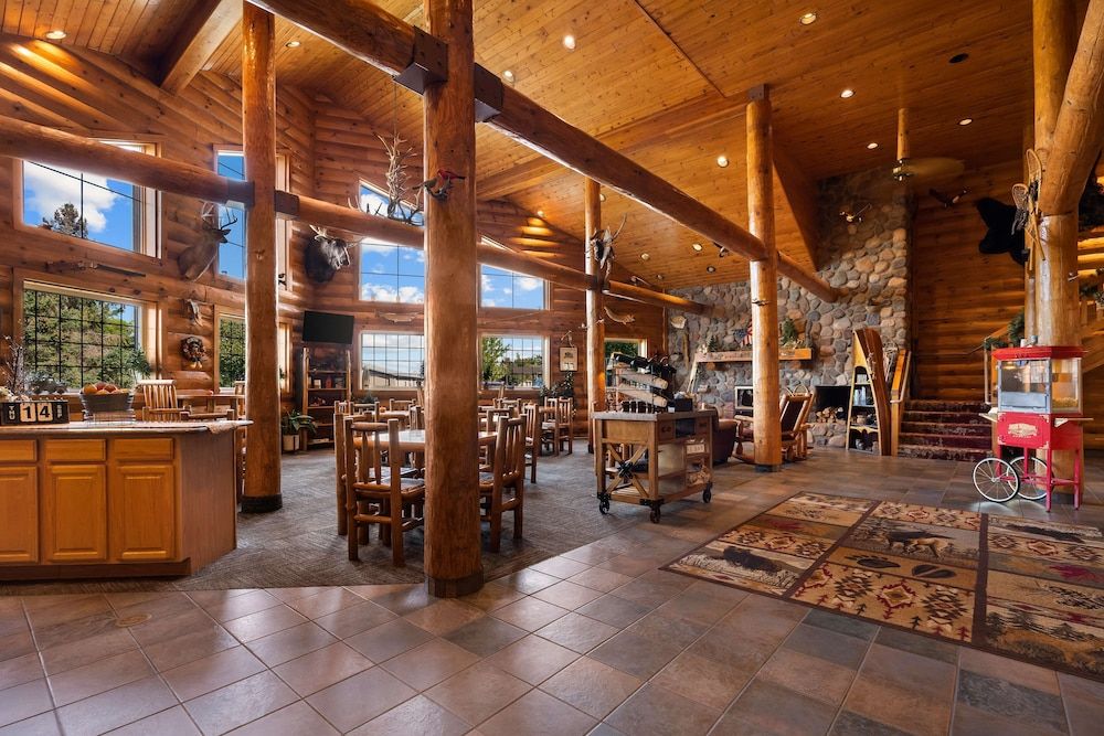 Best Western Northwoods Lodge 2