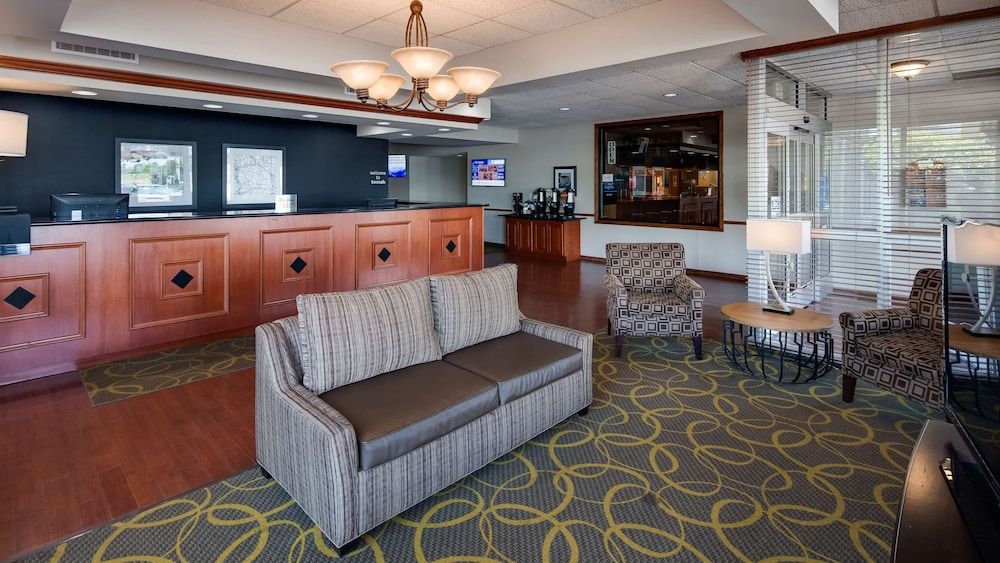 Best Western Tomah Hotel 2
