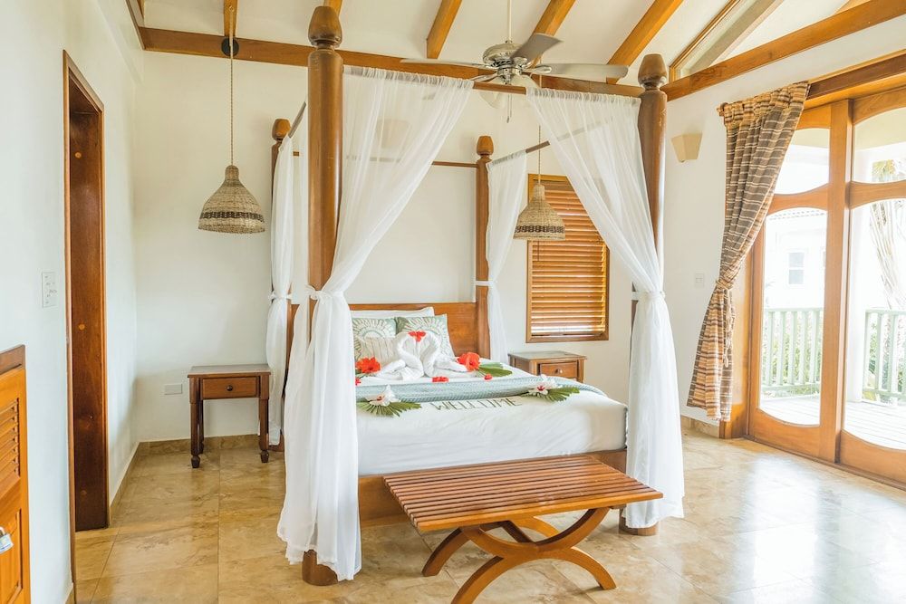 Hopkins Bay Resort 3