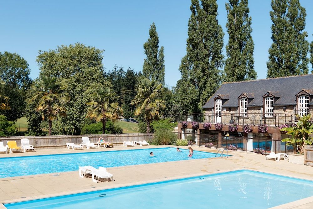 Des Ormes 3 estrelas em Epiniac