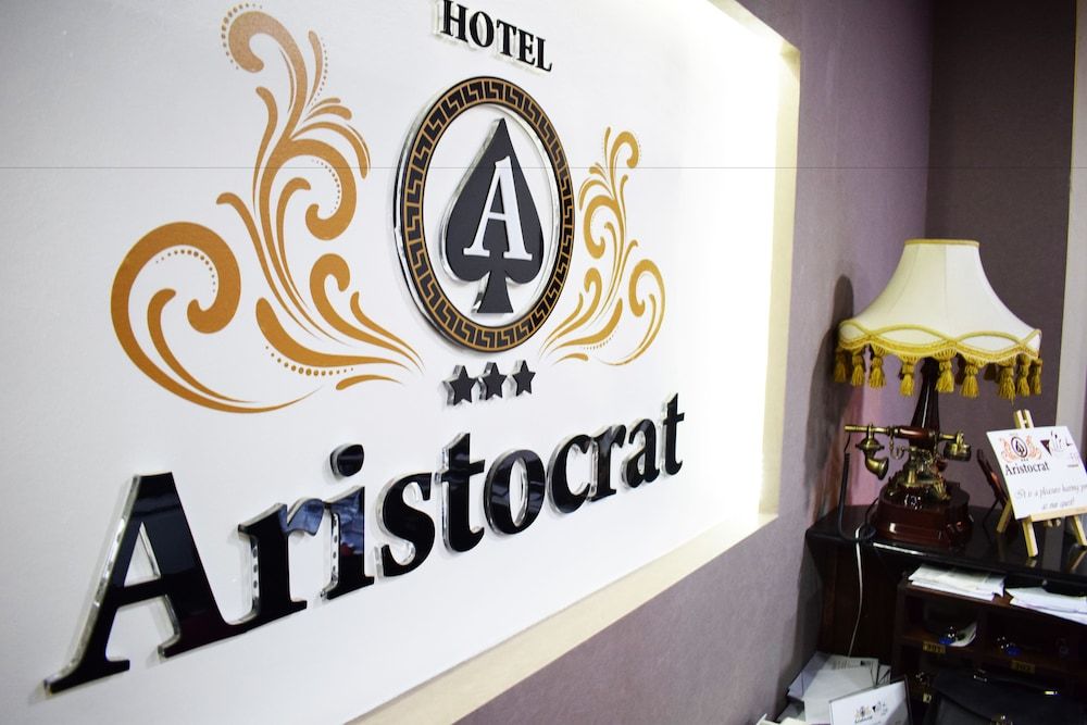 Hotel Aristocrat & Fish Restaurant 2