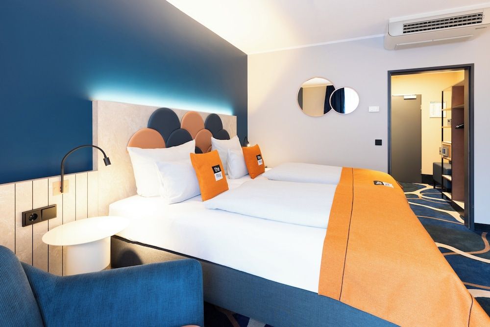 Holiday Inn - the niu, Stream MÔøΩnchengladbach -1 estrelas em Mönchengladbach