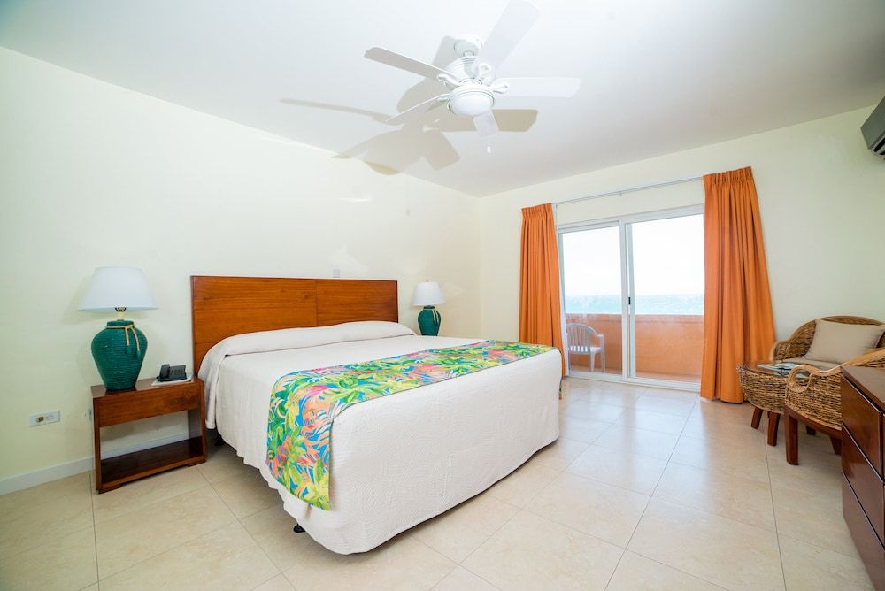 Sugar Bay Club Suites & Hotel 2