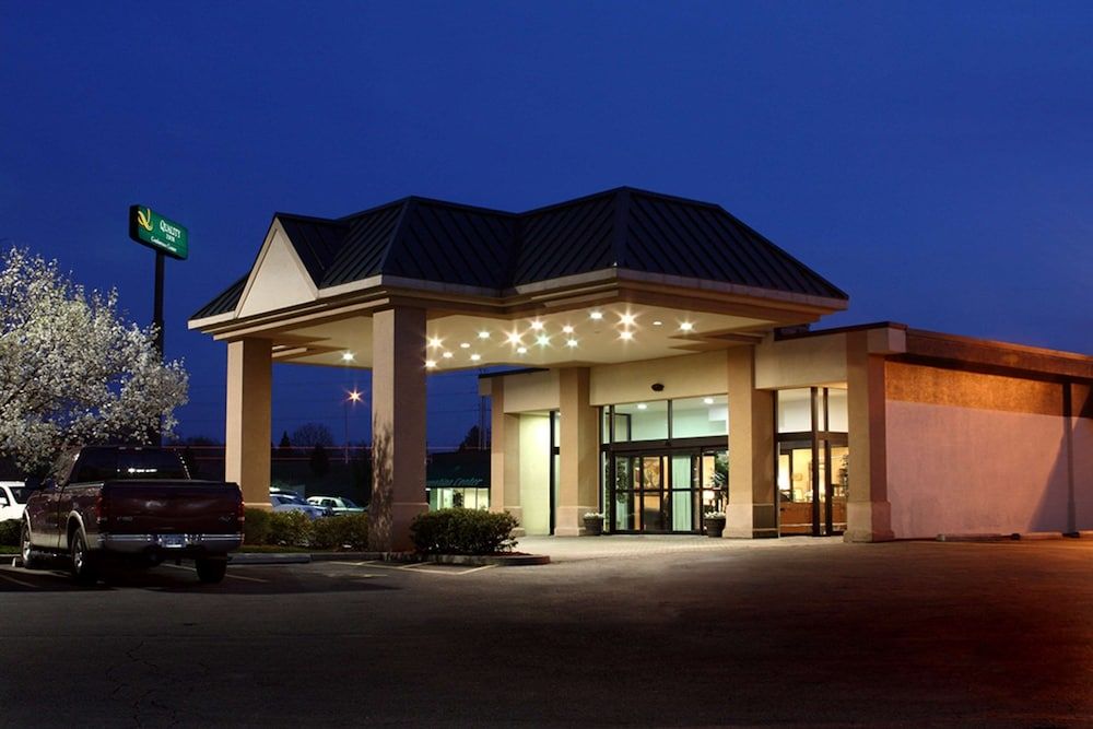 Quality Inn and Conference Center Springfield - OH 3 estrelas em Springfield