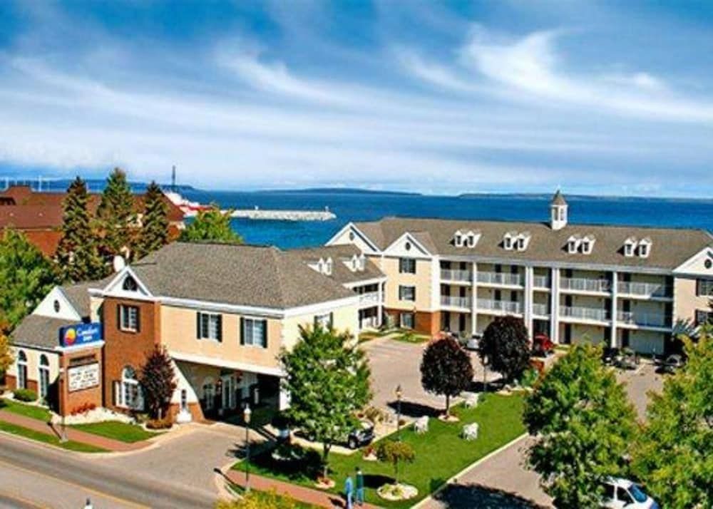 Comfort Inn Lakeside 2 estrelas em Mackinaw City