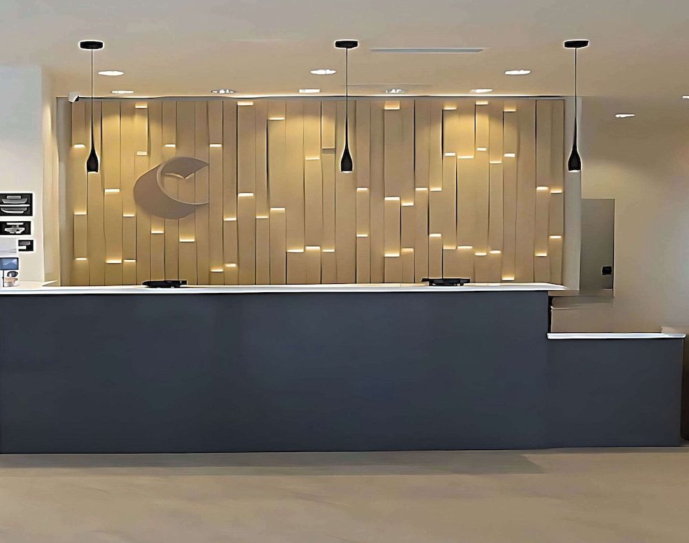 Comfort Suites Richmond 2