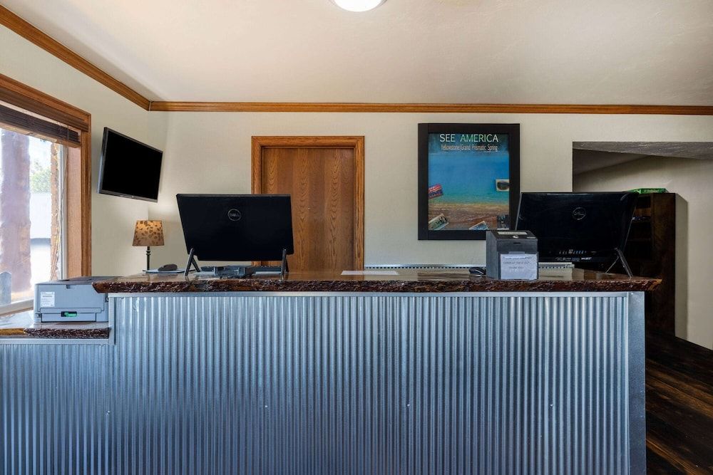 Travelodge by Wyndham Livingston Yellowstone 3