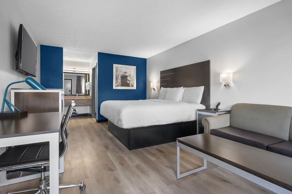 Auburn Lodge near University 2