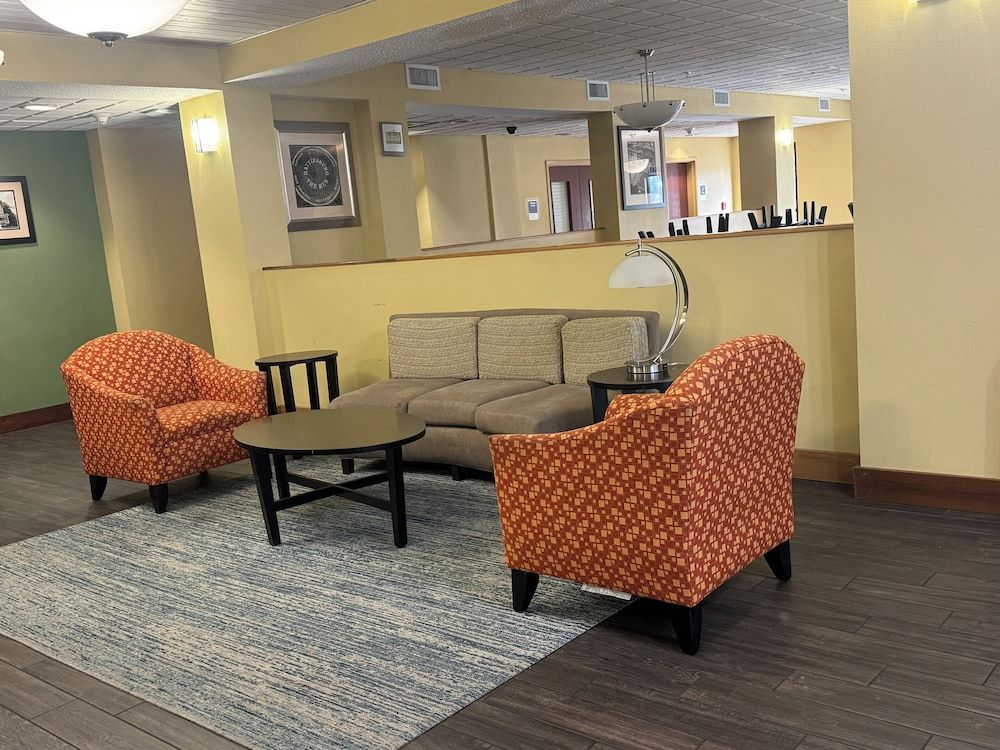 Sleep Inn & Suites Hattiesburg North 3