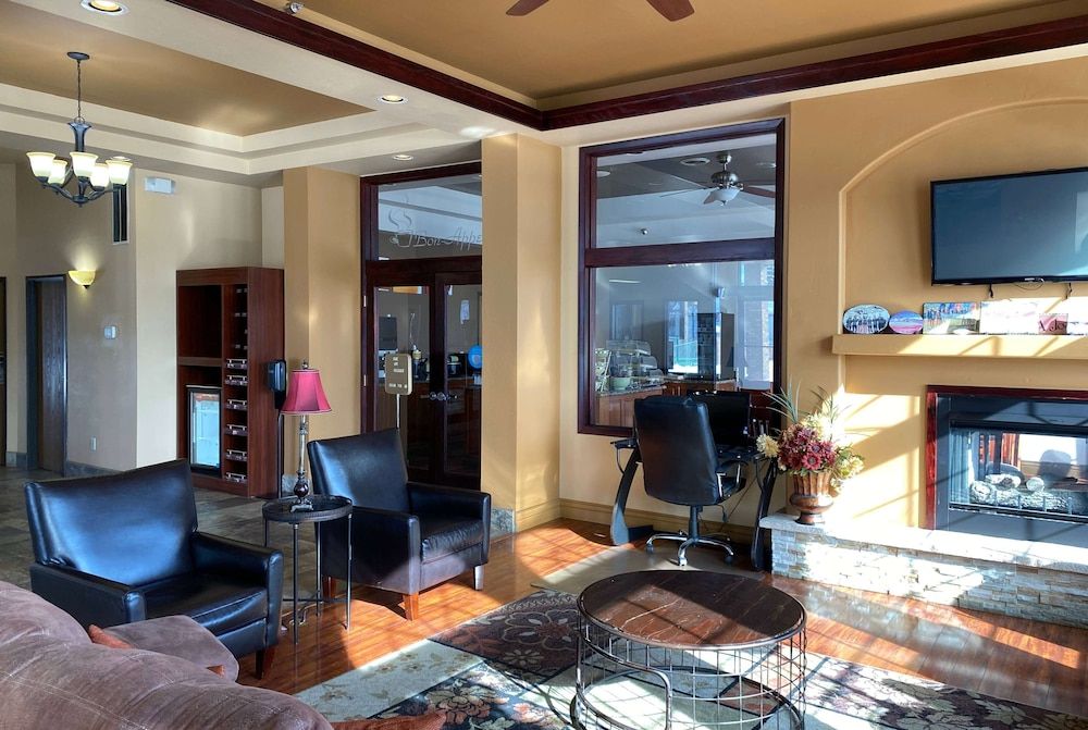 Wingate By Wyndham Gunnison Near Western Colorado University 3