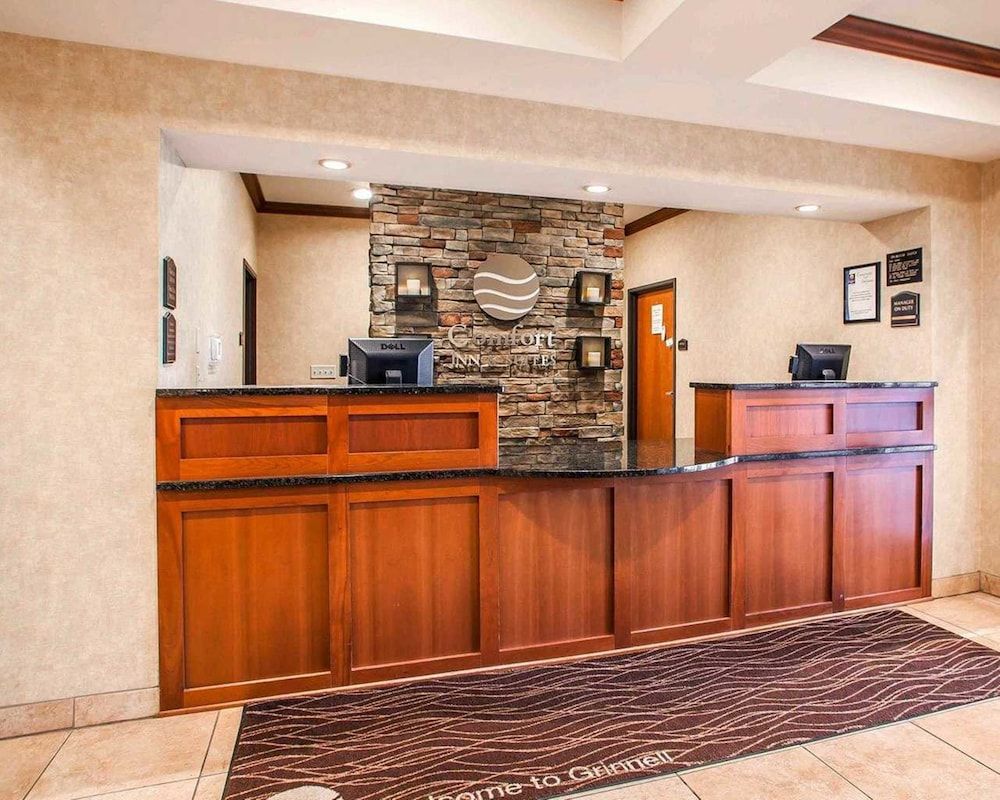 Comfort Inn & Suites Grinnell near I-80 2