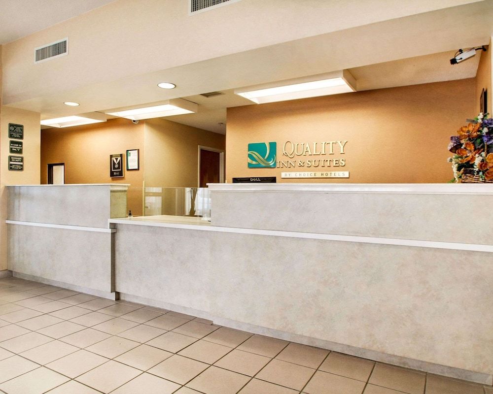 Quality Inn &  Suites Hattiesburg North 3