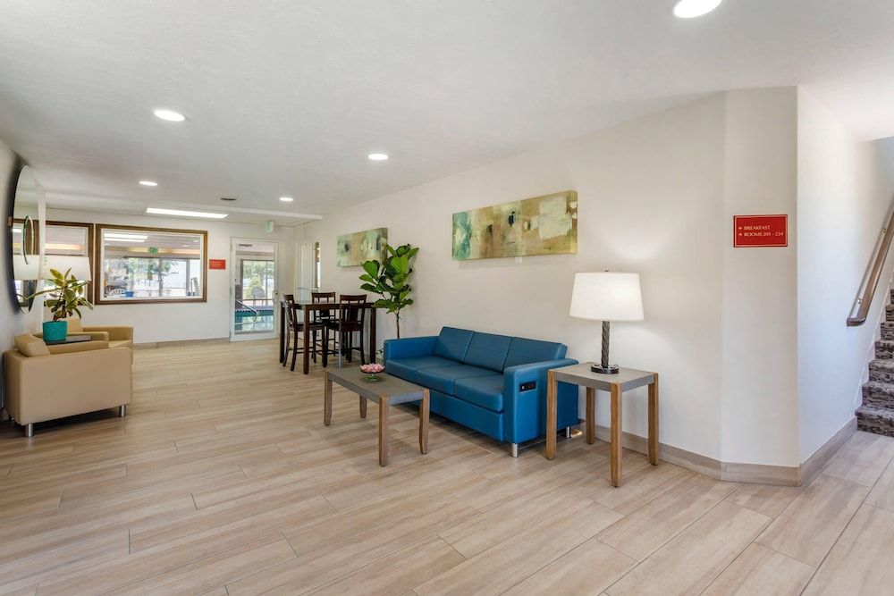 Quality Inn & Suites Fillmore I-15 3