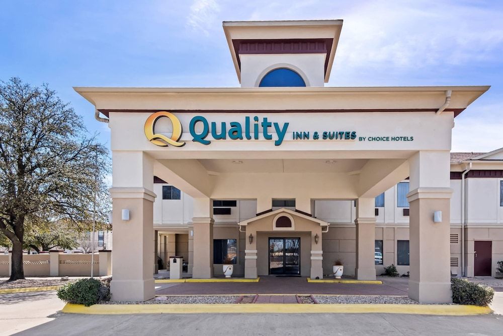 Quality Inn & Suites - Granbury 2 étoiles à Granbury