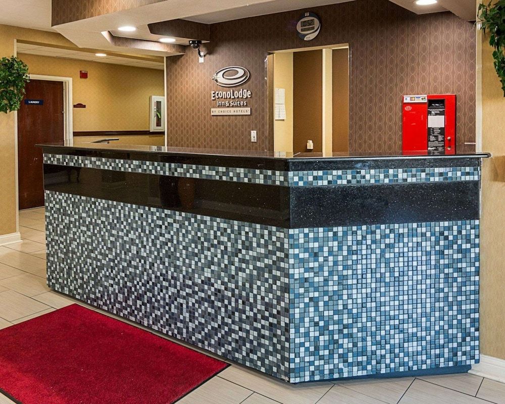 Econo Lodge Inn & Suites Natchitoches 3