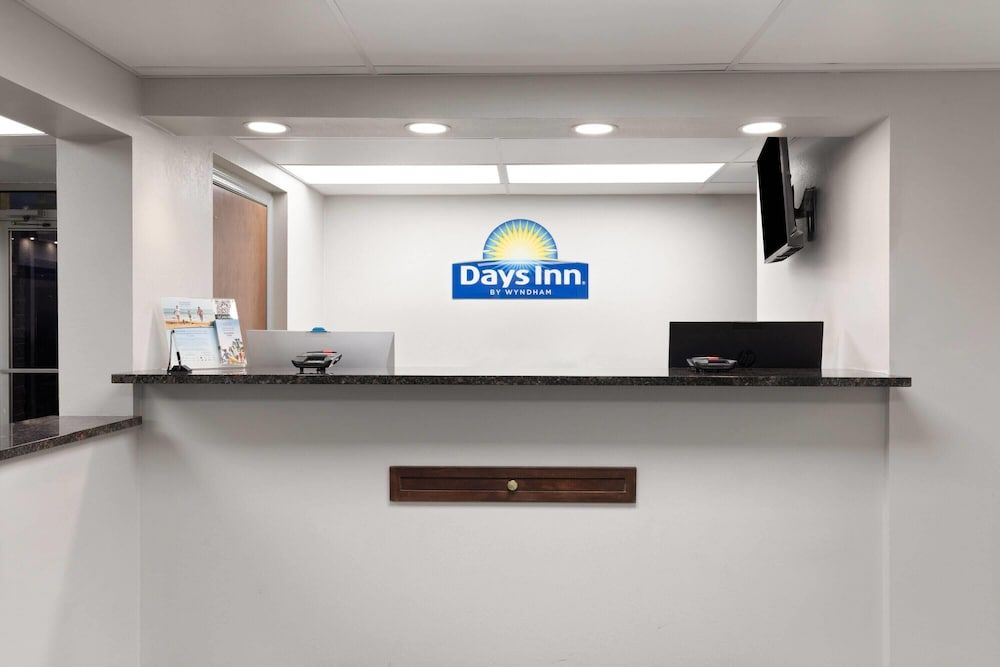 Days Inn by Wyndham Harrisonburg 2