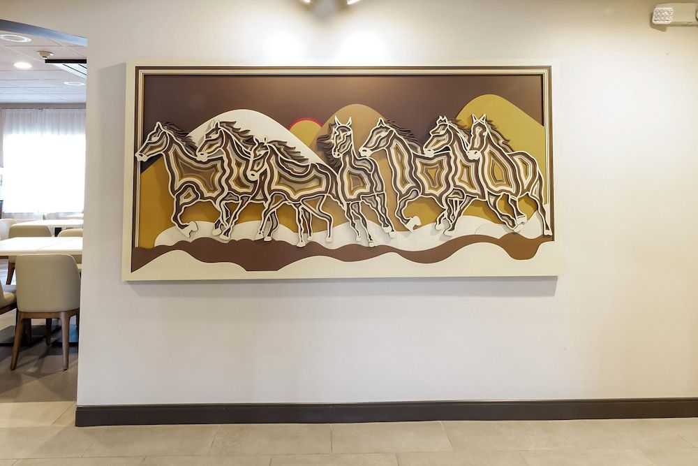 Wingate by Wyndham Owensboro 3