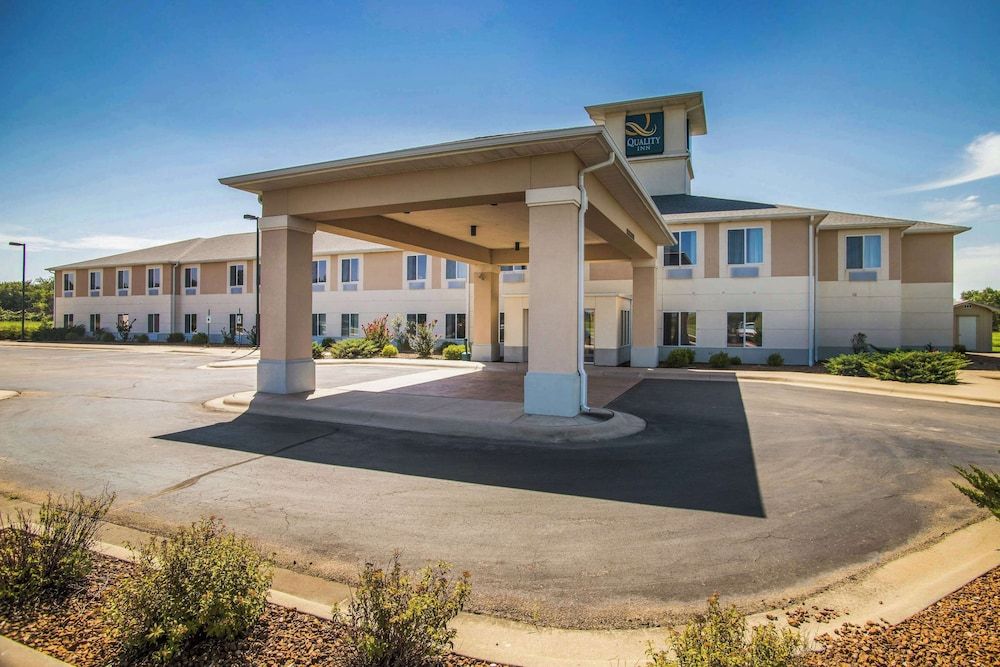 Quality Inn Parsons North 2 étoiles à Parsons