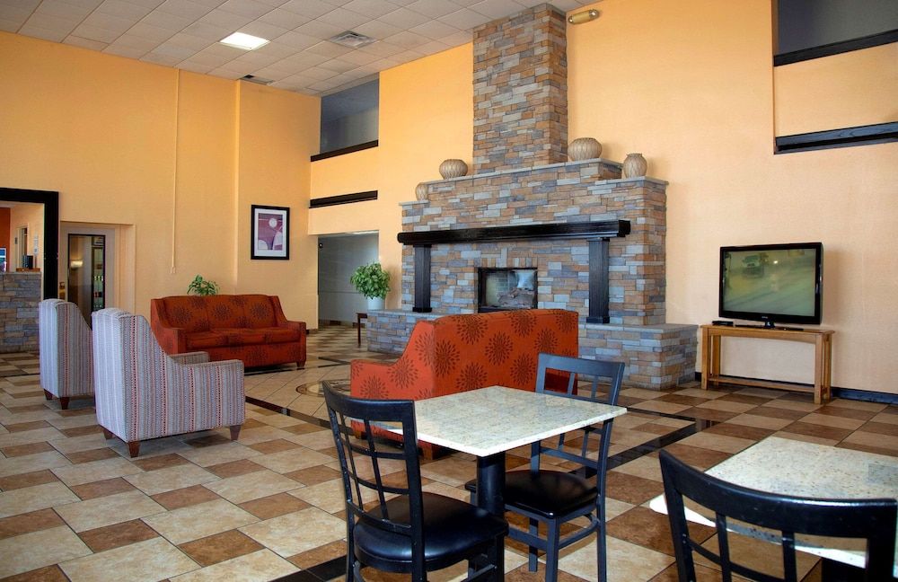 Econo Lodge Ardmore 3