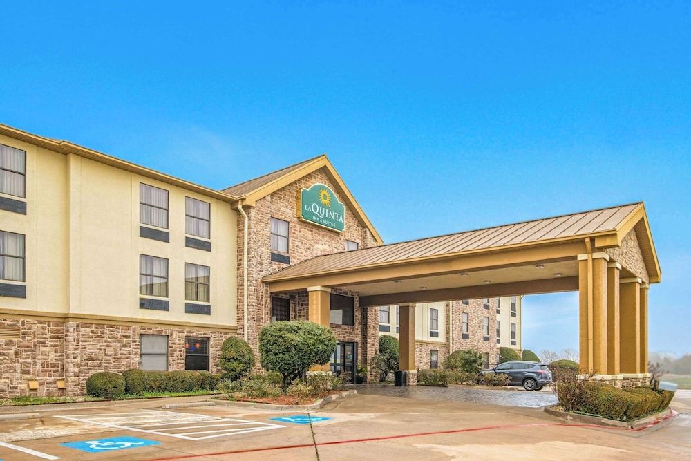 La Quinta Inn & Suites by Wyndham Denison - N. Lake Texoma 3 estrelas em Denison