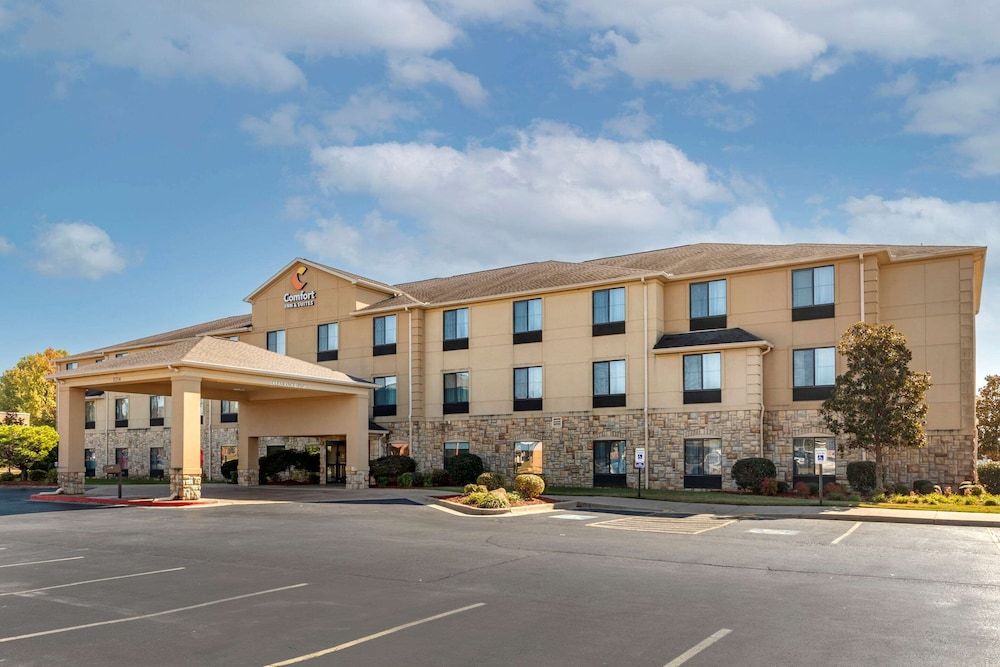 Comfort Inn & Suites Russellville I-40 3 estrelas em Russellville