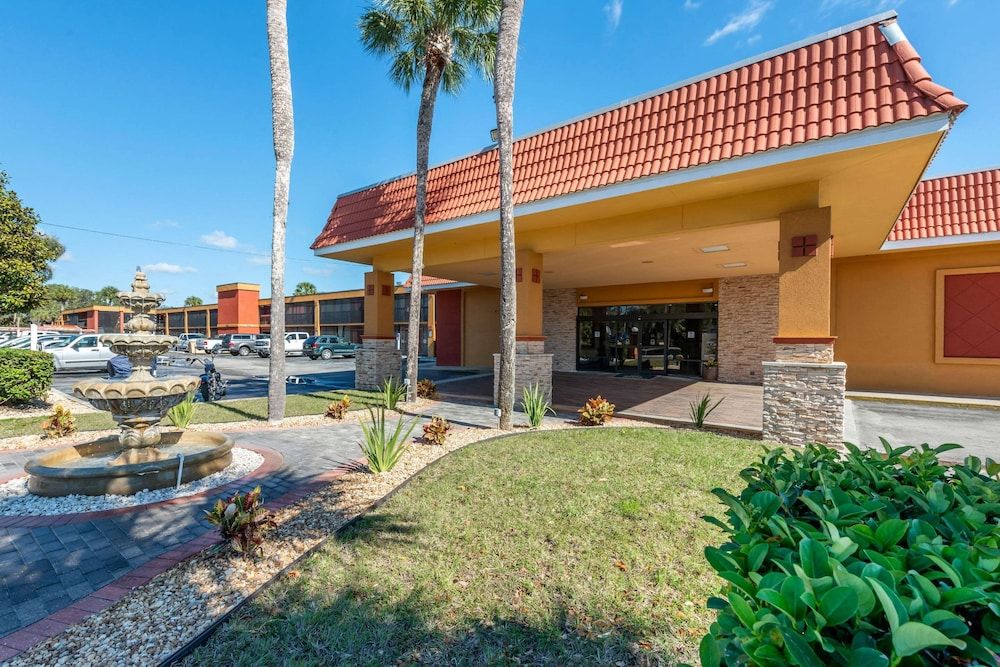 Quality Inn & Suites Palatka Riverfront 2 estrelas em Palatka