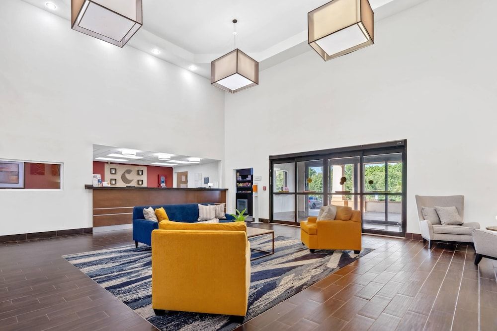 Comfort Suites Milledgeville 3