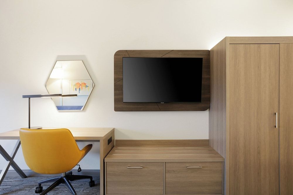 Holiday Inn Express & Suites Hebron - Cincinnati Airport by IHG 3