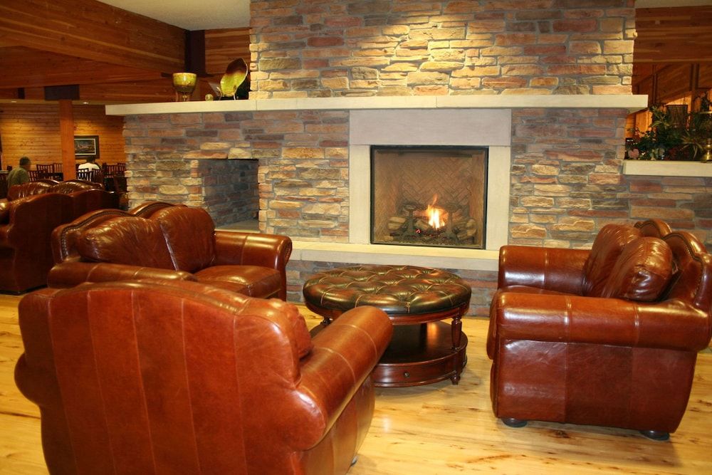 Norfolk Lodge & Suites, an Ascend Collection hotel 2