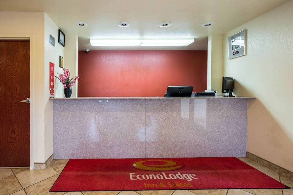 Econo Lodge Inn & Suites Searcy 3
