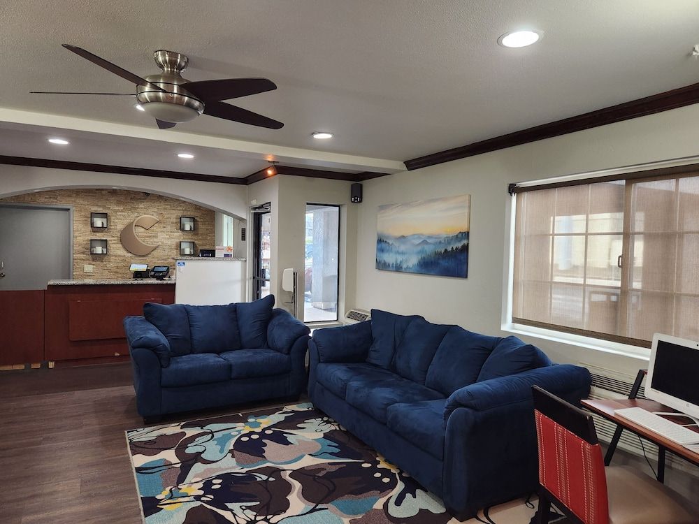 Comfort Inn Yreka I-5 3