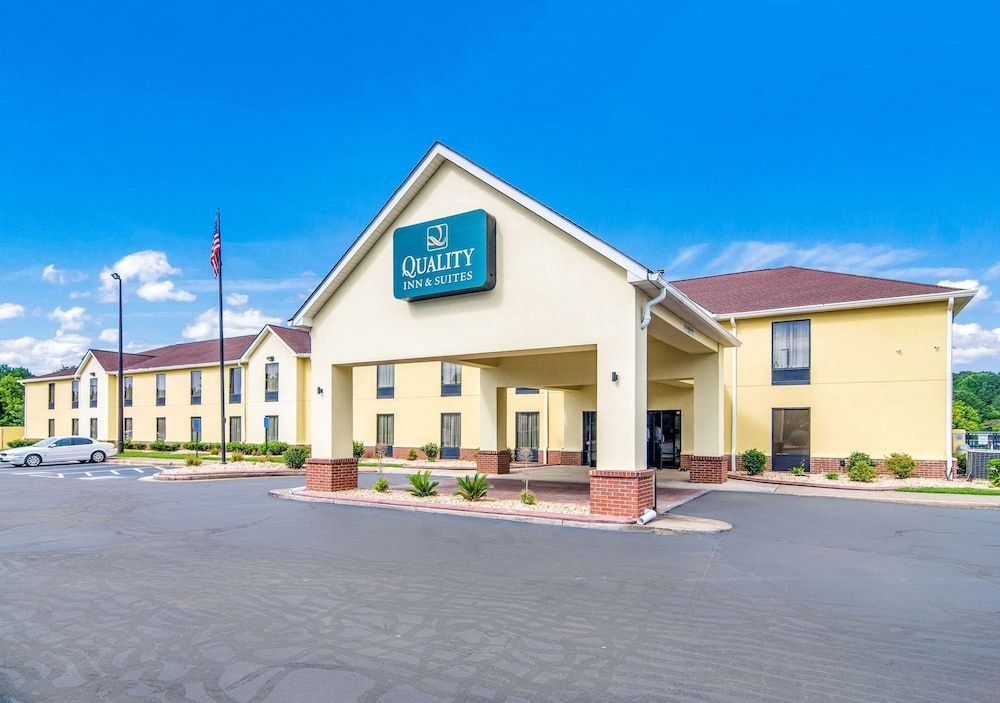 Quality Inn & Suites Canton, GA 3 estrelas em Canton