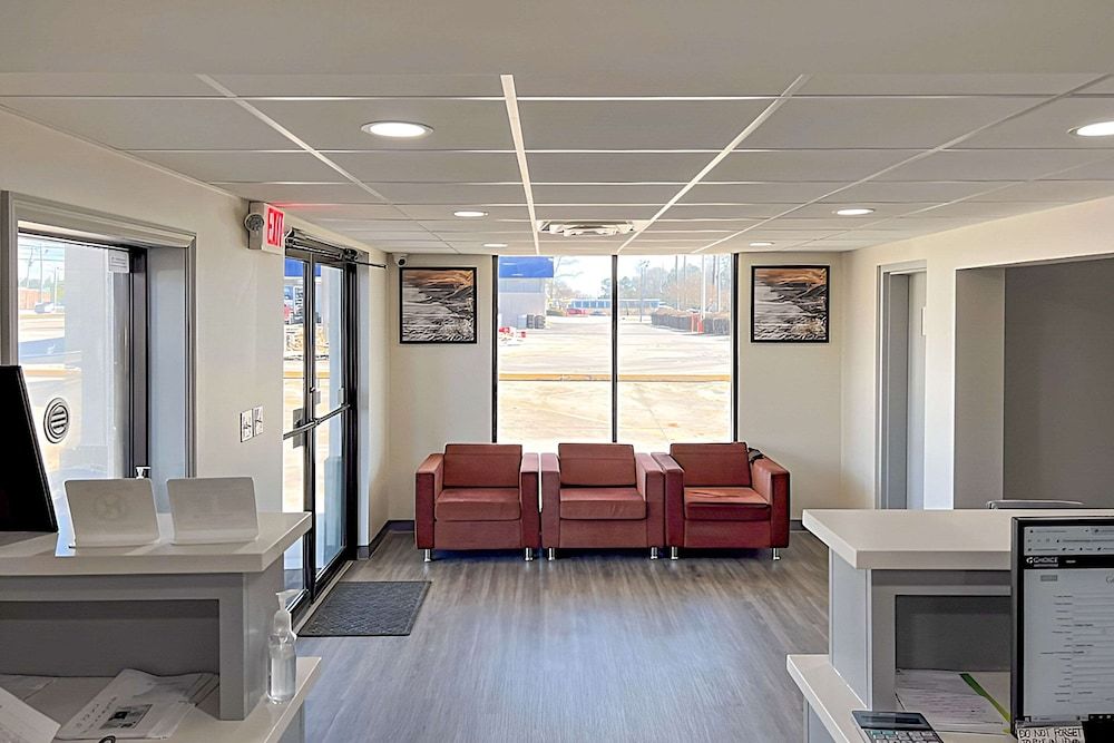 Econo Lodge Thomson Area 2