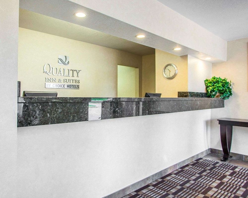 Quality Inn & Suites Ankeny - Des Moines 2