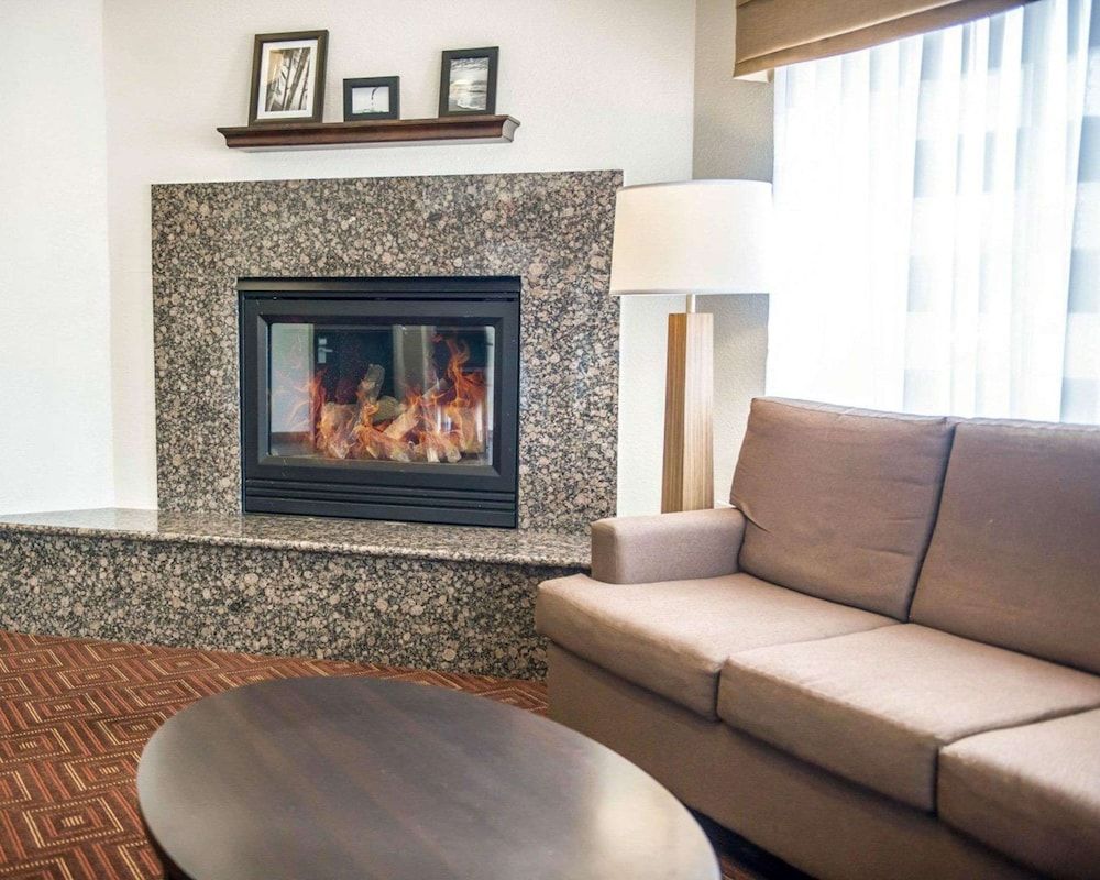 Sleep Inn OÔøΩFallon Near I-64 2