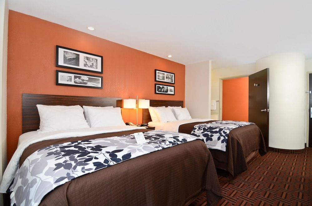 Sleep Inn OÔøΩFallon Near I-64 3