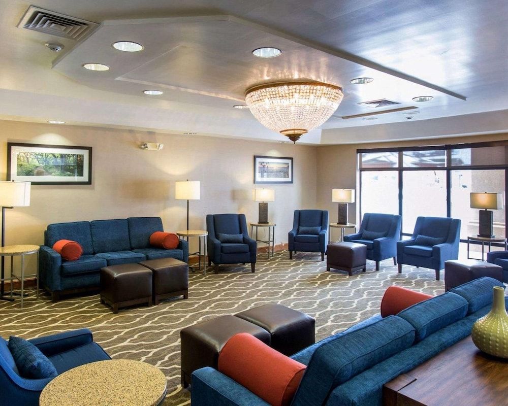 Comfort Inn Ottawa 2