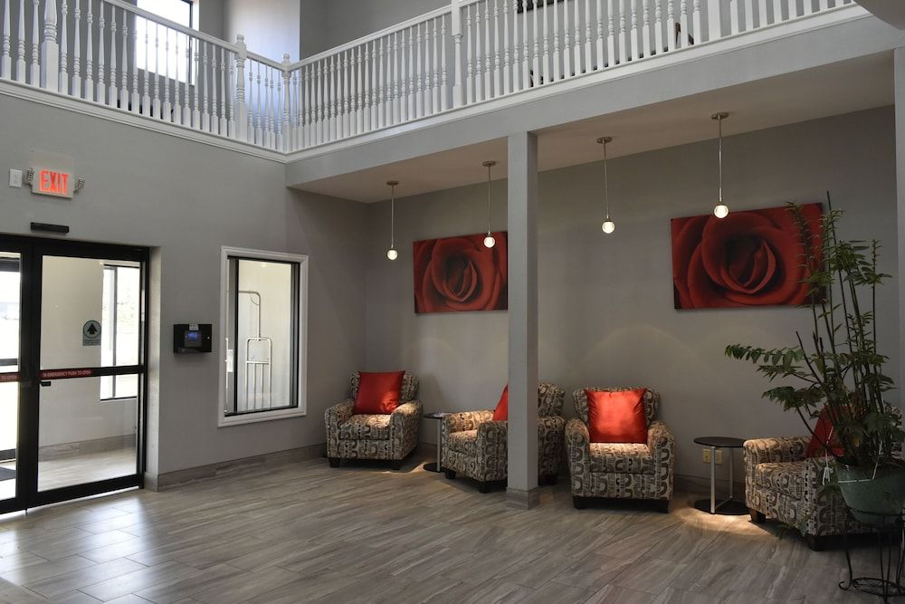 Quality Inn & Suites Brooks Louisville South 2