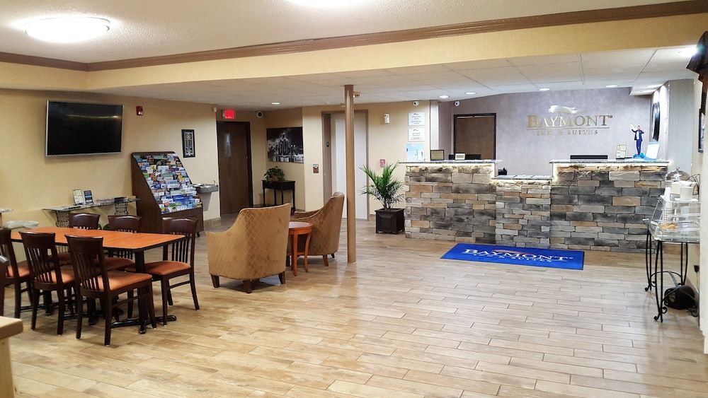 Baymont By Wyndham Belleville Airport Area 2