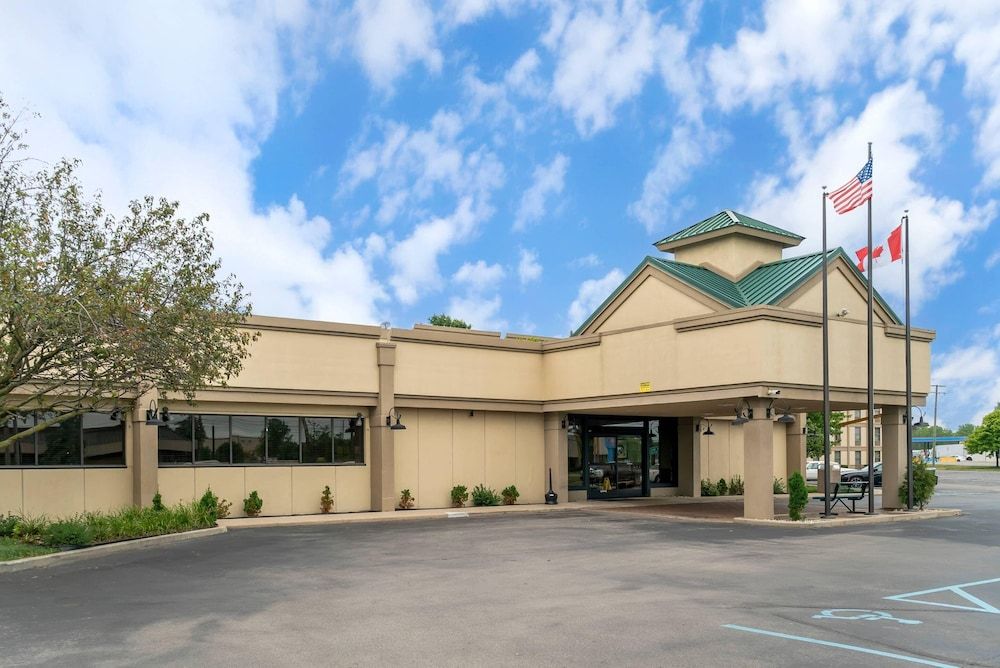 Quality Inn & Suites Monroe Area 3 estrelas em Monroe