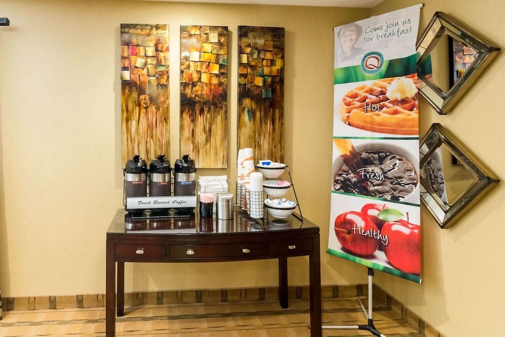 Quality Inn Marshal 3