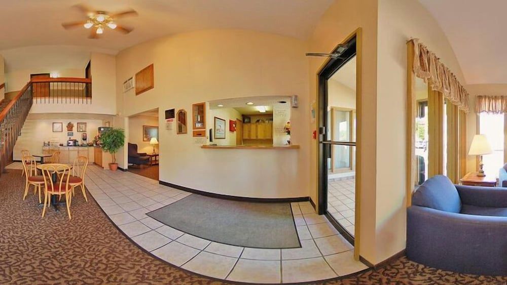 Rodeway Inn Red Wing 2