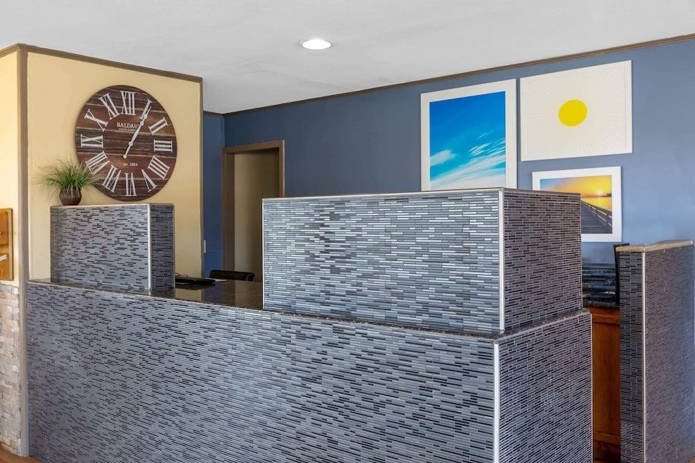 Days Inn by Wyndham Chillicothe 2