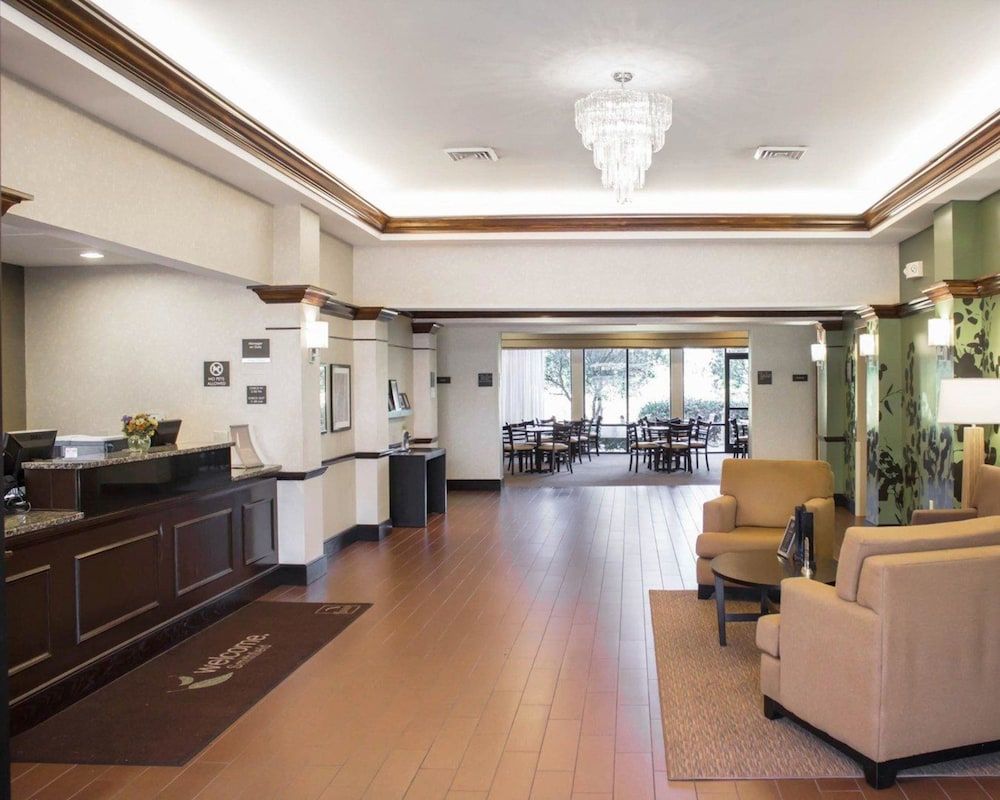 Sleep Inn & Suites Smithfield near I-95 2