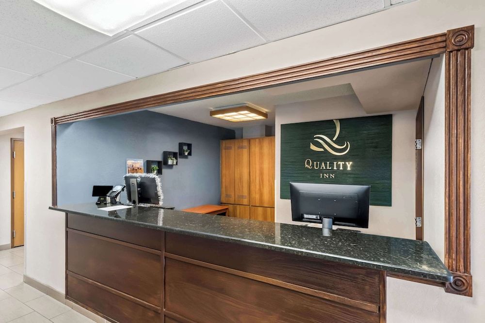 Quality Inn Sidney I-80 3