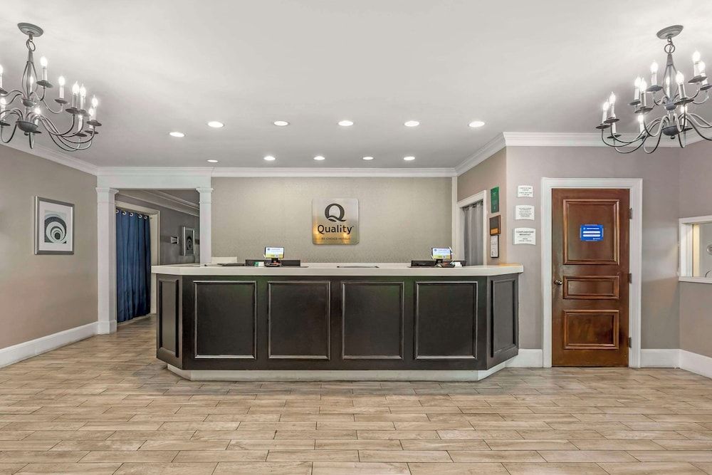 Quality Inn & Suites Santee I-95 2