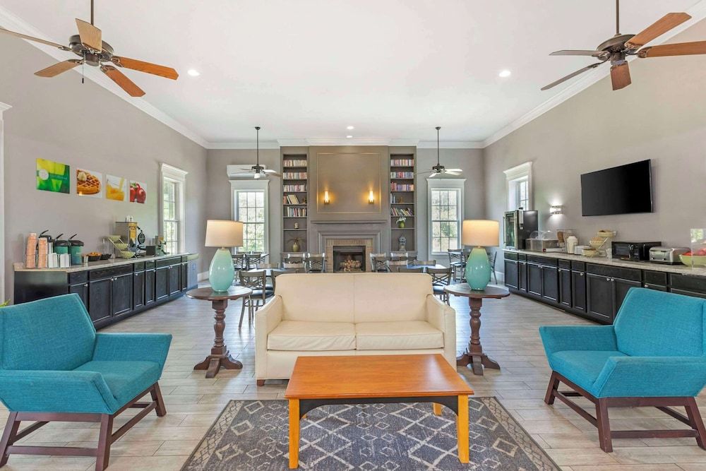 Quality Inn & Suites Santee I-95 2 estrelas em Santee